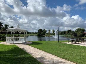 4530 NW 102nd Ct 4530, Doral FL 33178