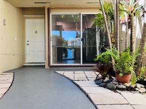 4530 NW 102nd Ct 4530, Doral FL 33178