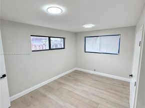 1449 SW 49th Ave, Fort Lauderdale FL 33317