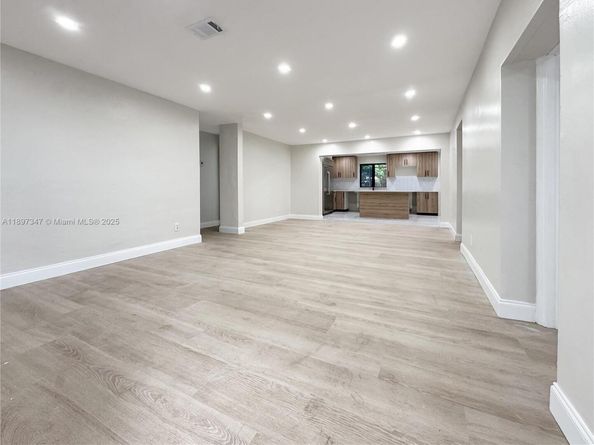 1449 SW 49th Ave, Fort Lauderdale FL 33317