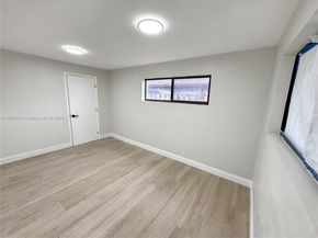 1449 SW 49th Ave, Fort Lauderdale FL 33317