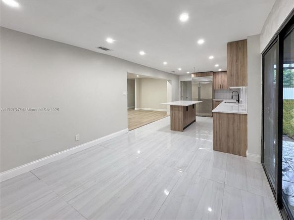 1449 SW 49th Ave, Fort Lauderdale FL 33317