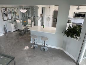 3836 Via Poinciana 604, Lake Worth FL 33467