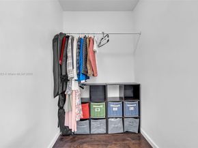 1006 NE 202nd Ln, Miami FL 33179