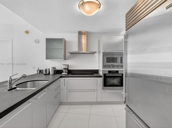 18201 Collins Ave 2008, Sunny Isles Beach FL 33160