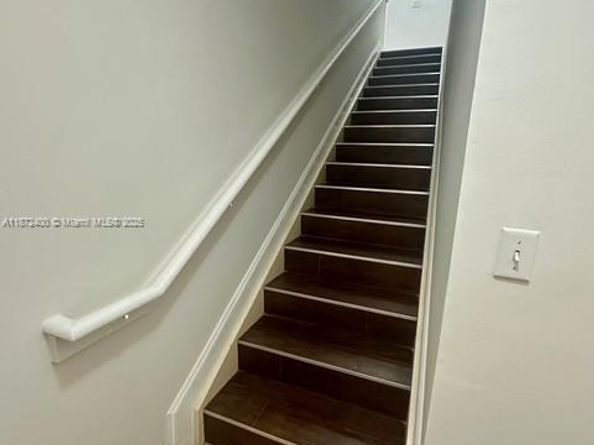 2424 Centergate Dr 204, Miramar FL 33025