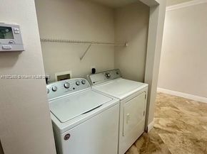 2424 Centergate Dr 204, Miramar FL 33025
