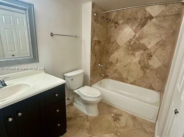 2424 Centergate Dr 204, Miramar FL 33025