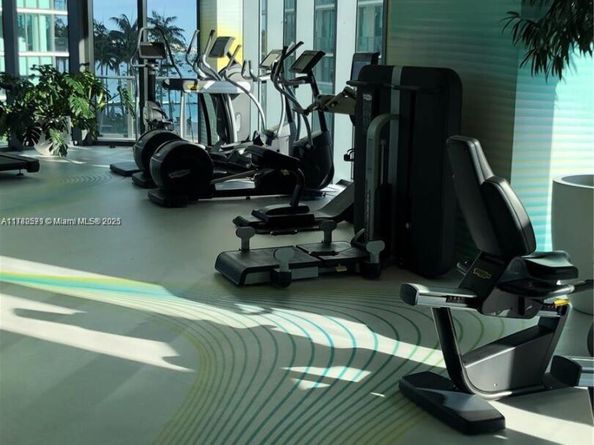 501 NE 31st St 3710, Miami FL 33137