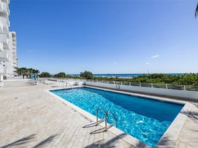 345 Ocean Dr 718, Miami Beach FL 33139