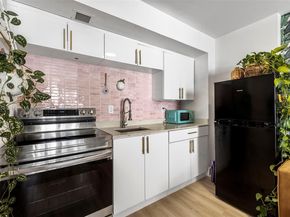 345 Ocean Dr 718, Miami Beach FL 33139