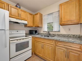 418 Sheffield Q 418, West Palm Beach FL 33417