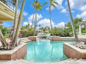 10430 Kestrel St, Plantation FL 33324
