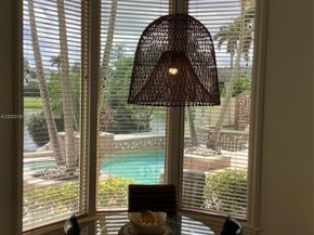 10430 Kestrel St, Plantation FL 33324