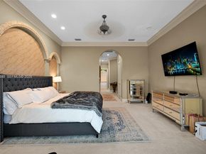 10430 Kestrel St, Plantation FL 33324