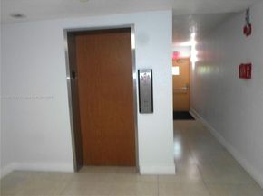 9350 Fontainebleau Blvd 515, Miami FL 33172