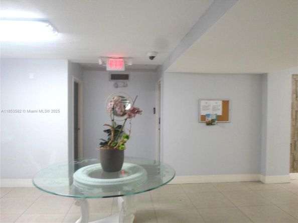 9350 Fontainebleau Blvd 515, Miami FL 33172