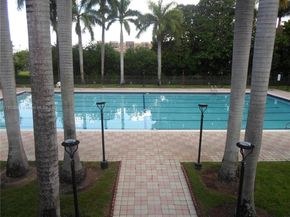 9350 Fontainebleau Blvd 515, Miami FL 33172