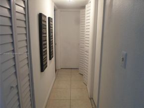 9350 Fontainebleau Blvd 515, Miami FL 33172