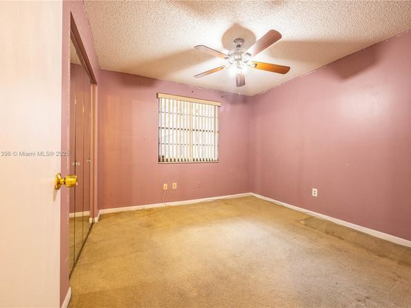 9740 W Mcnab Rd 111, Tamarac FL 33321