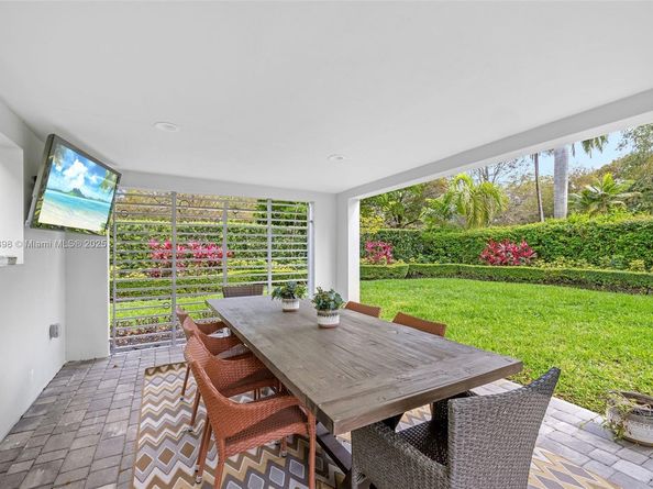 1903 Ferdinand St, Coral Gables FL 33134
