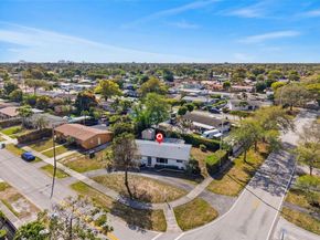 11190 SW 57th St, Miami FL 33173
