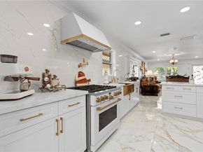 851 NW 132nd Pl, Miami FL 33182