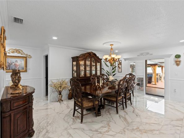 851 NW 132nd Pl, Miami FL 33182