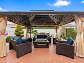 851 NW 132nd Pl, Miami FL 33182