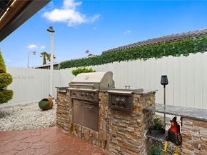 851 NW 132nd Pl, Miami FL 33182