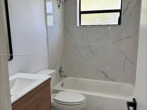 3840 NE 12th Ave, Pompano Beach FL 33064