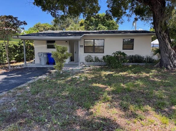 3840 NE 12th Ave, Pompano Beach FL 33064