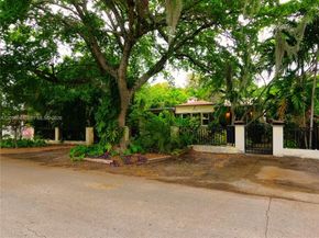 Undisclosed Address #A12013640, North Miami FL 33168