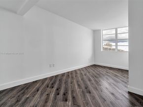 825 Brickell Bay Dr 1942, Miami FL 33131