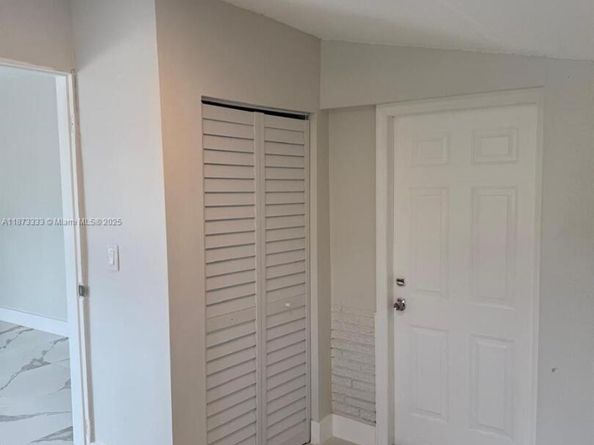 1050 NW 25th Way, Fort Lauderdale FL 33311