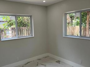 1050 NW 25th Way, Fort Lauderdale FL 33311