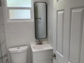 1050 NW 25th Way, Fort Lauderdale FL 33311