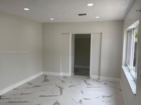 1050 NW 25th Way, Fort Lauderdale FL 33311