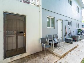 661 NE 61st St, Miami FL 33137