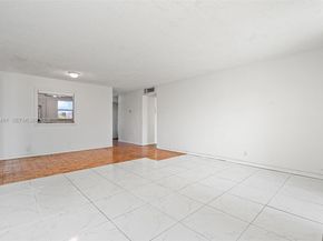 1024 SE 3rd Ave 301, Dania Beach FL 33004