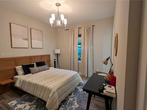 2879 Gin Berry Way, West Palm Beach FL 33401