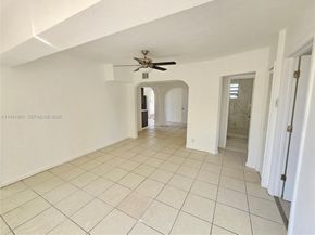 5621 Cleveland St, Hollywood FL 33021