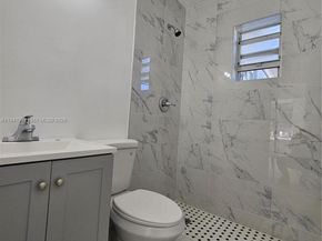 5621 Cleveland St, Hollywood FL 33021