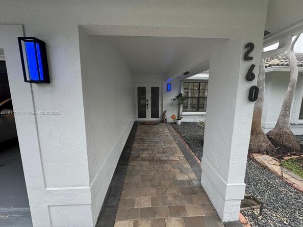 260 NW 121st Ter, Coral Springs FL 33071