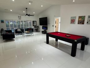 260 NW 121st Ter, Coral Springs FL 33071