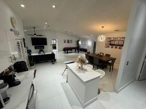 260 NW 121st Ter, Coral Springs FL 33071