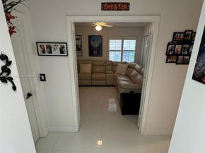 260 NW 121st Ter, Coral Springs FL 33071