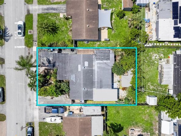 531 NE 58th St, Oakland Park FL 33334
