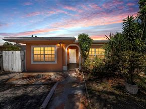 531 NE 58th St, Oakland Park FL 33334