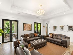 8800 SW 57 Ave, Pinecrest FL 33156